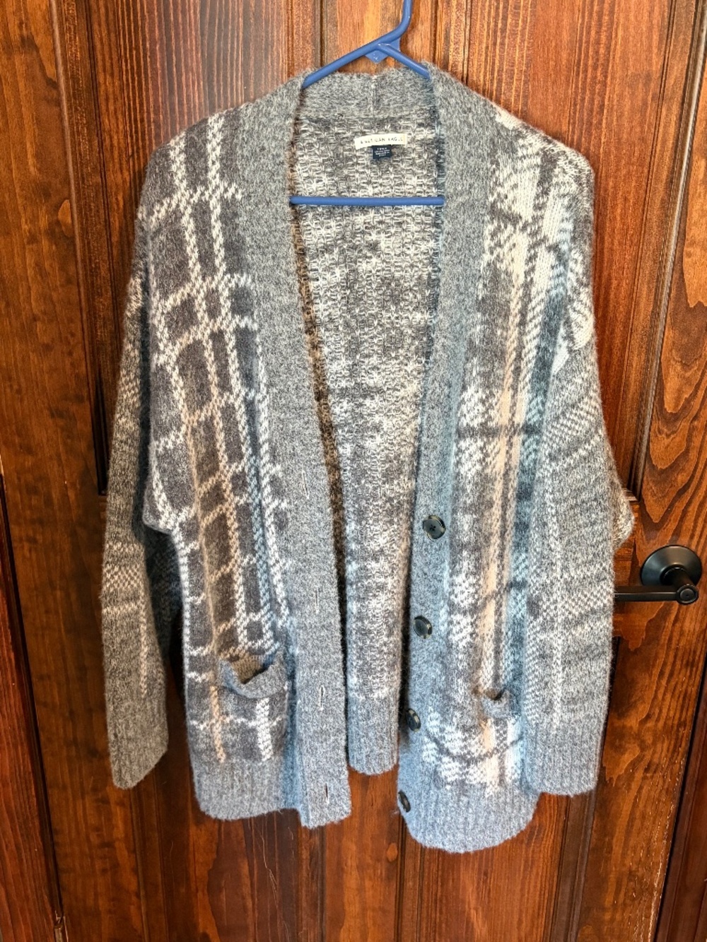 American Eagle AE dray gray with light gray pattern cardigan used, size small
